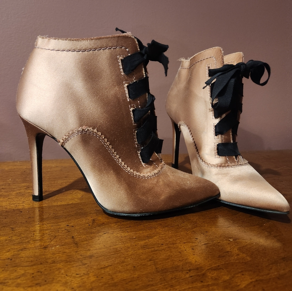 Pedro Garcia Booties (pink silk black laces) - size 8